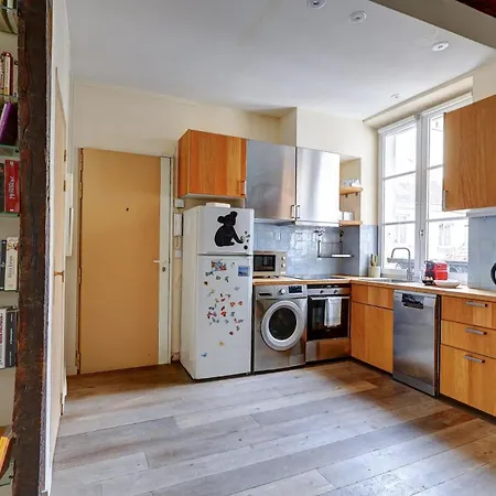 122-spacious In Le Marais פריז